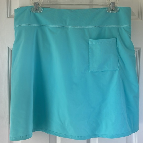 Southwind Apparel Light Blue Golf/Tennis Skort -size L. EUC - Picture 2 of 4